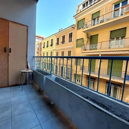 بيت ضيافة Camera Matrimoniale Relax *
